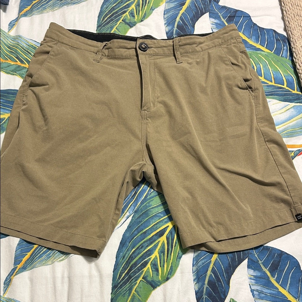 Billabong Men's Khaki Adventure Division Shorts